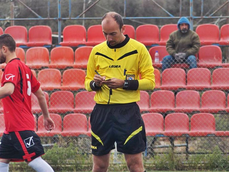 Οι διαιτητές στον αγώνα των Νέων