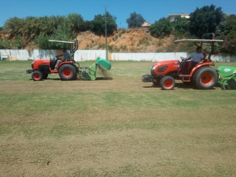 Αρχισαν οι εργασίες βελτίωσης στη Μοναχή Ελιά (pics + video)