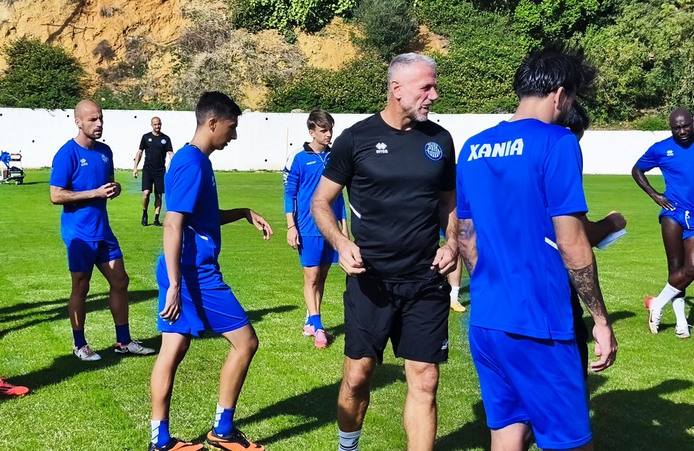 H αποστολή για τον αγώνα με Ολυμπιακό Β